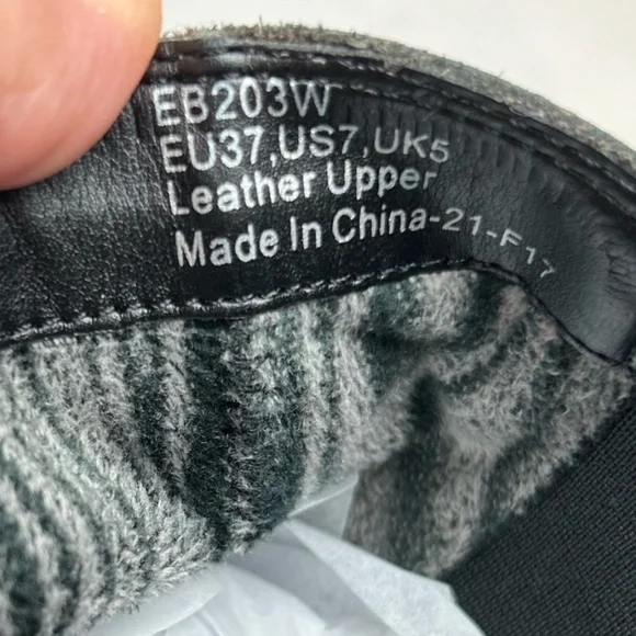 Aetrex Autumn Gray Ankle Boots | 7 - Picture 4 of 7